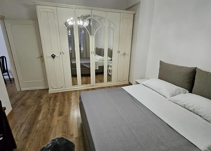 Simone House Rome